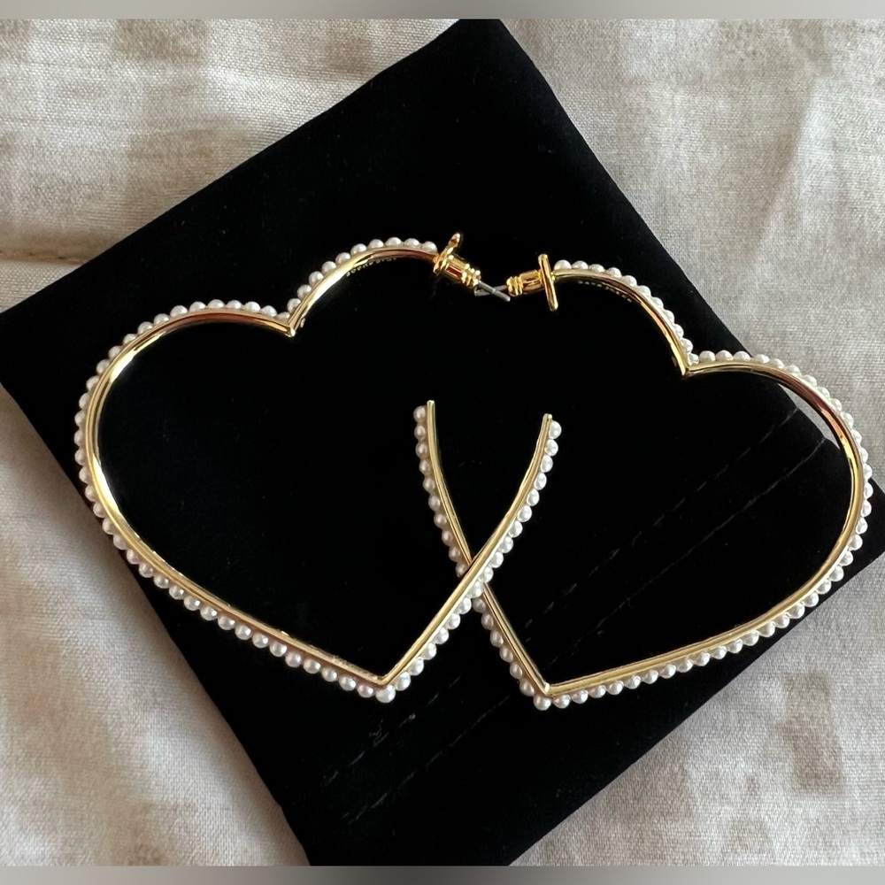 Kate Spade S pearl heart earings NEW Original price 
$100  Size: OS kate spade